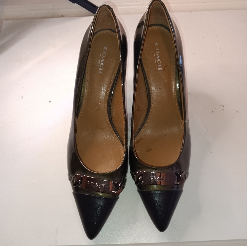 Green Coach Bowery Pointed Heel, size 8.5